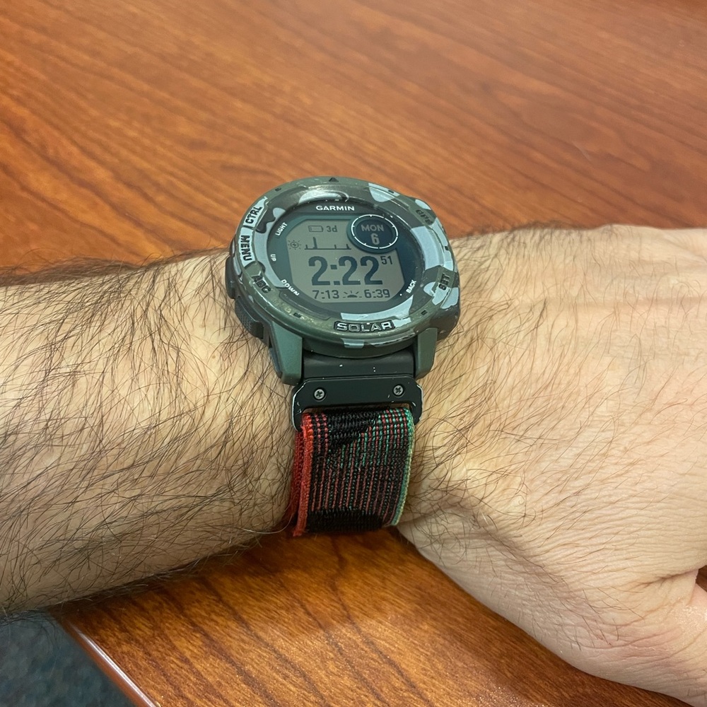 Garmin Solar Smartwatch - camo